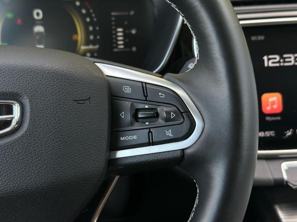 Geely Atlas Pro с пробегом 2024 года, цена 2 019 000 рублей, 83890 км, внедорожник, Автокод Объявления