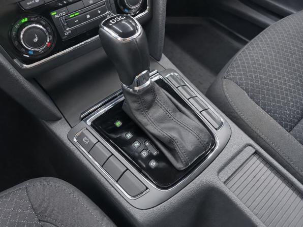 Skoda Superb II Рестайлинг с пробегом 2014 года, цена 1 549 000 рублей, 161913 км, лифтбек, Автокод Объявления