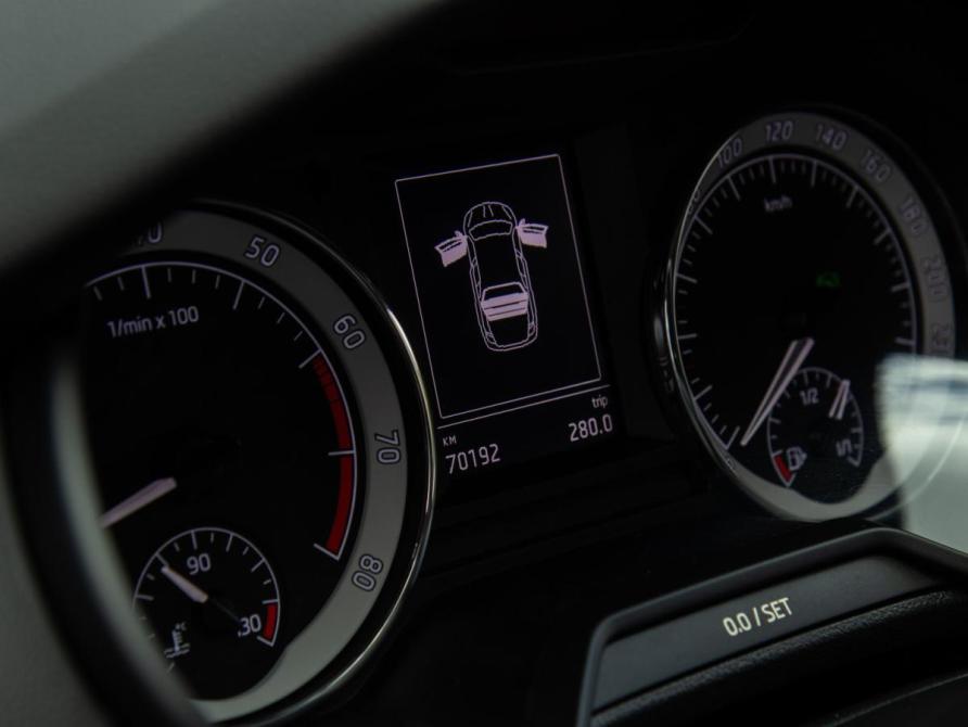 Skoda Octavia III (A7) Рестайлинг Москва  - изображение 10