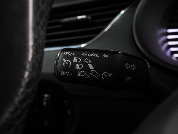 Skoda Octavia III (A7) Рестайлинг с пробегом 2018 года, цена 2 149 000 рублей, 155277 км, лифтбек, Автокод Объявления