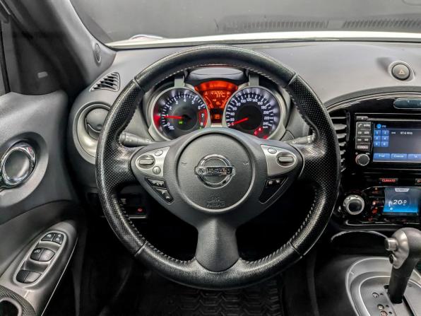 Nissan Juke I Рестайлинг с пробегом 2017 года, цена 1 700 000 рублей, 122685 км, внедорожник, Автокод Объявления