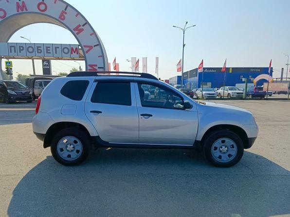 Renault Duster I Рестайлинг с пробегом 2015 года, цена 1 064 995 рублей, 176300 км, внедорожник, Автокод Объявления