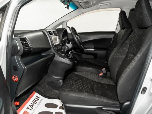 Toyota Ractis II с пробегом 2012 года, цена 924 500 рублей, 120151 км, хэтчбек, Автокод Объявления