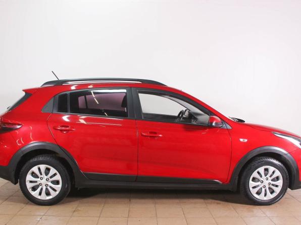 Kia Rio IV с пробегом 2017 года, цена 1 299 000 рублей, 95927 км, хэтчбек, Автокод Объявления
