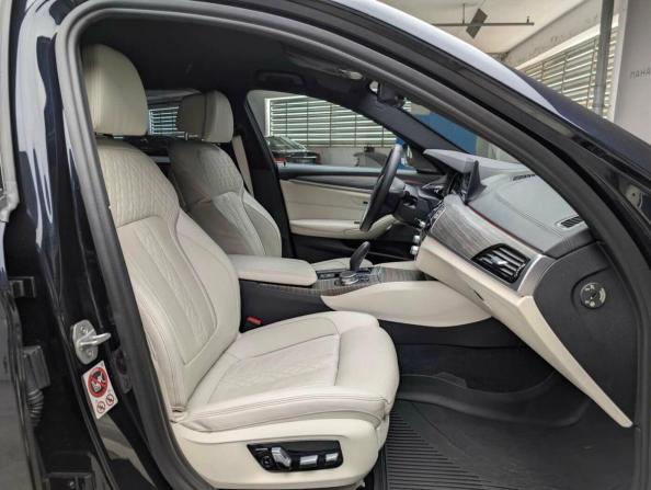 BMW 5 серии VII (G30/G31/G38) с пробегом 2017 года, цена 4 225 000 рублей, 91715 км, седан, Автокод Объявления