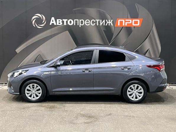Hyundai Solaris II Рестайлинг с пробегом 2021 года, цена 1 495 000 рублей, 90531 км, седан, Автокод Объявления