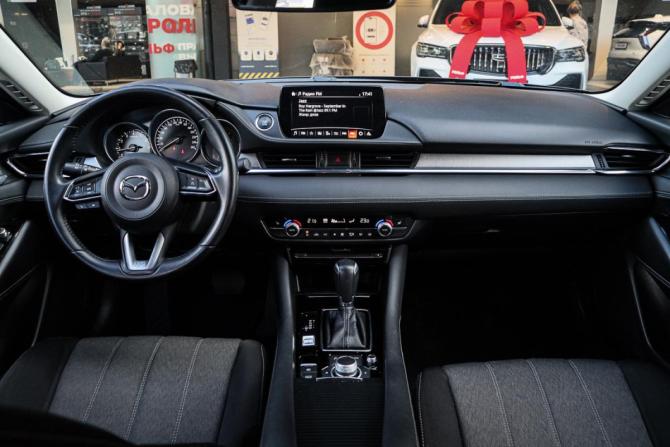 Mazda 6 III (GJ) Рестайлинг 2 с пробегом 2020 года, цена 2 390 000 рублей, 99091 км, седан, Автокод Объявления