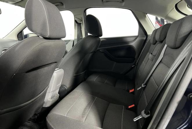 Ford Focus II Рестайлинг с пробегом 2010 года, цена 750 000 рублей, 174471 км, седан, Автокод Объявления
