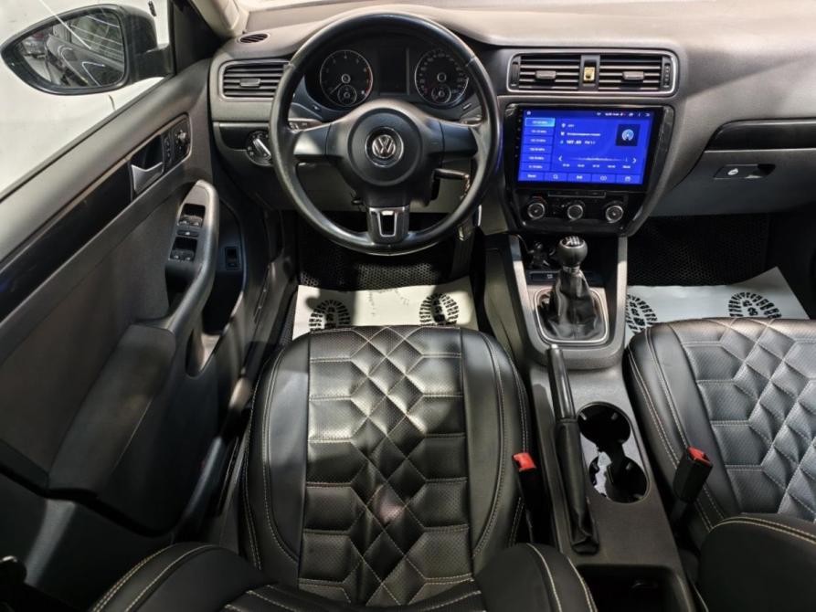 Volkswagen Jetta VI Курск  - изображение 9