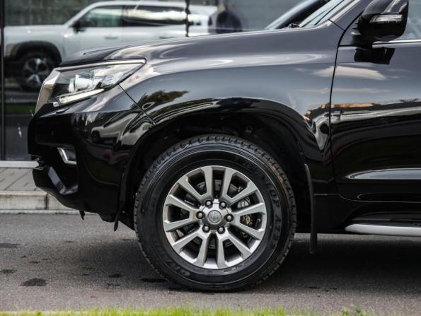 Toyota Land Cruiser Prado 150 Series Рестайлинг 2 с пробегом 2018 года, цена 4 989 000 рублей, 165202 км, внедорожник, Автокод Объявления