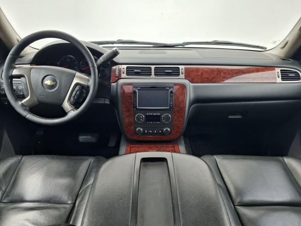 Chevrolet Tahoe III с пробегом 2012 года, цена 2 050 000 рублей, 268282 км, внедорожник, Автокод Объявления