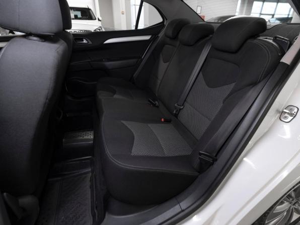 Citroen C4 II Рестайлинг с пробегом 2018 года, цена 1 360 000 рублей, 57662 км, седан, Автокод Объявления