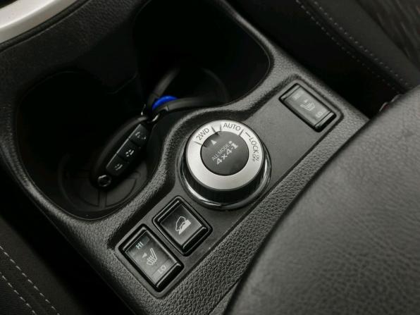 Nissan X-Trail III Рестайлинг с пробегом 2018 года, цена 2 049 000 рублей, 121276 км, внедорожник, Автокод Объявления