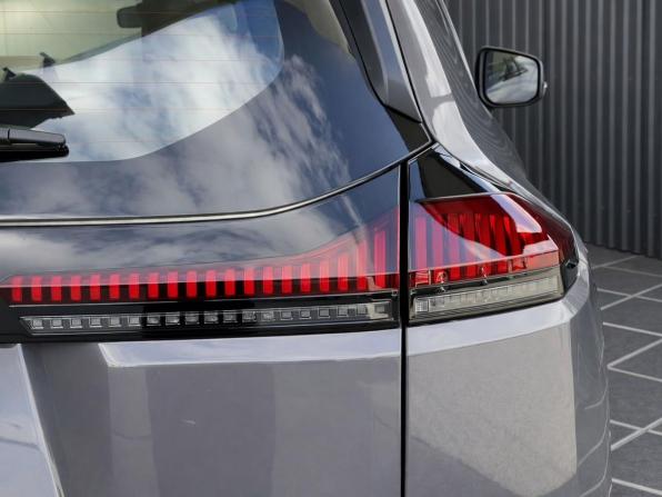 Toyota RAV4 V (XA50) с пробегом 2025 года, цена 3 877 000 рублей, 15000 км, внедорожник, Автокод Объявления