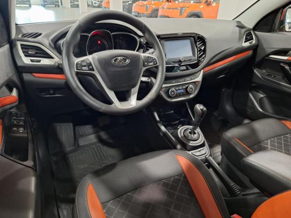 Lada (ВАЗ) Vesta I с пробегом 2018 года, цена 1 000 000 рублей, 61046 км, универсал, Автокод Объявления
