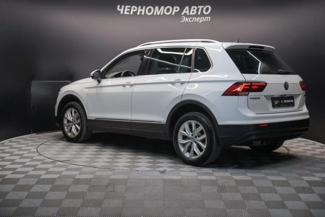 Volkswagen Tiguan II с пробегом 2018 года, цена 2 750 000 рублей, 164585 км, внедорожник, Автокод Объявления
