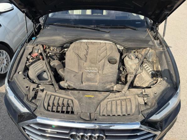 Audi A8 IV (D5) с пробегом 2018 года, цена 3 997 000 рублей, 162000 км, седан, Автокод Объявления