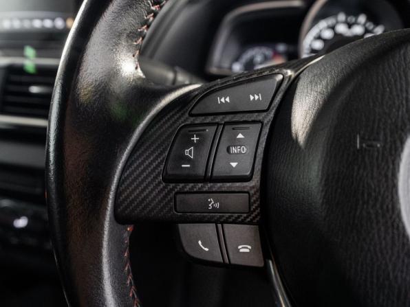 Mazda Axela III с пробегом 2014 года, цена 1 250 500 рублей, 145719 км, седан, Автокод Объявления
