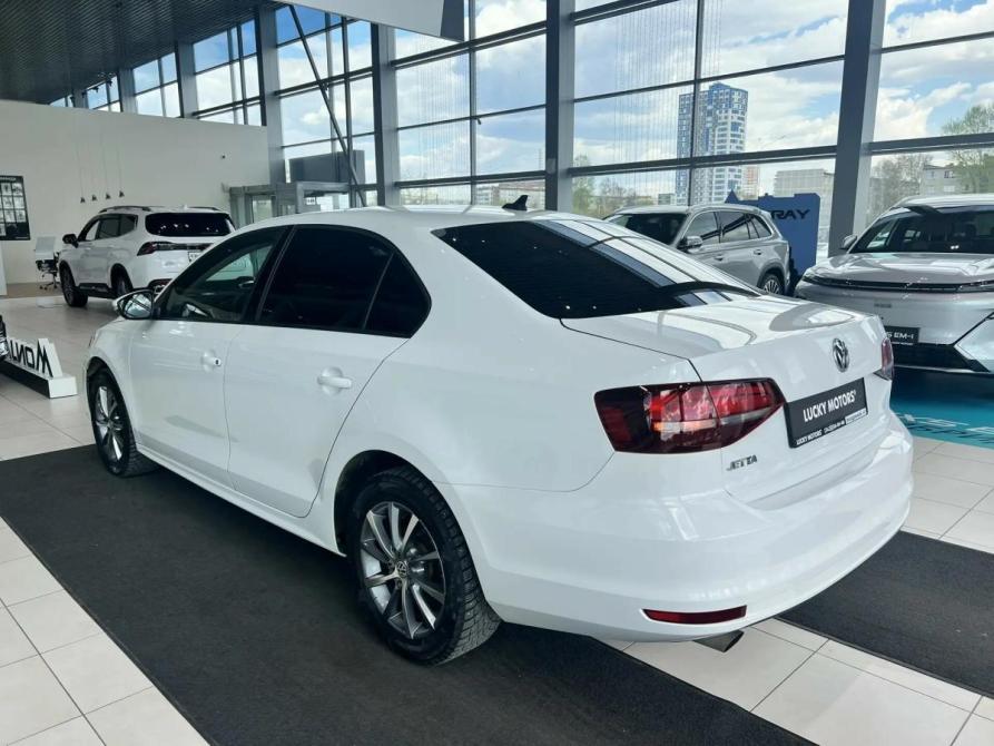 Volkswagen Jetta VI Рестайлинг Екатеринбург  - изображение 4