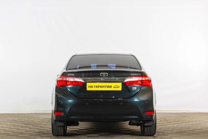 Toyota Corolla XI (E160 E170 E180) с пробегом 2013 года, цена 1 699 000 рублей, 170330 км, седан, Автокод Объявления