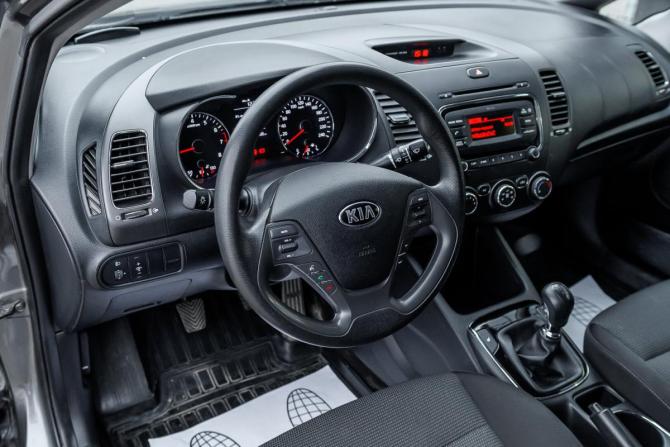 Kia Cerato III Рестайлинг (Classic) с пробегом 2017 года, цена 1 305 000 рублей, 117000 км, седан, Автокод Объявления
