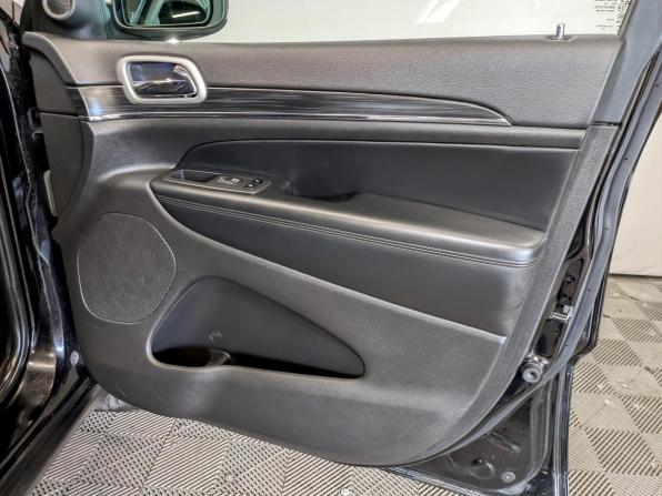 Jeep Grand Cherokee IV (WK2) Рестайлинг с пробегом 2021 года, цена 4 999 000 рублей, 87262 км, внедорожник, Автокод Объявления