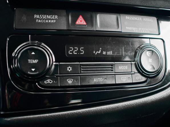 Mitsubishi Outlander III Рестайлинг 2 с пробегом 2018 года, цена 1 750 000 рублей, 85278 км, внедорожник, Автокод Объявления