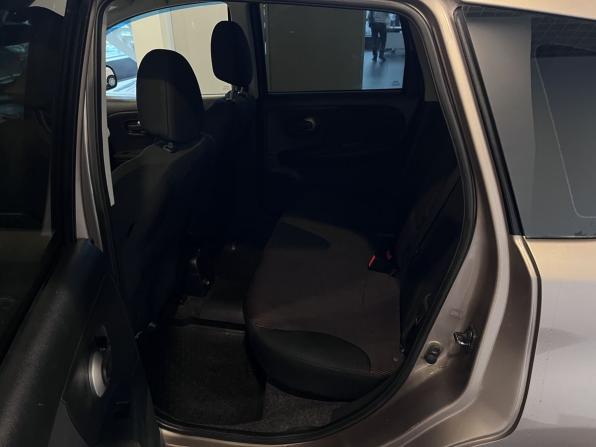 Nissan Note I Рестайлинг с пробегом 2011 года, цена 530 000 рублей, 261223 км, хэтчбек, Автокод Объявления