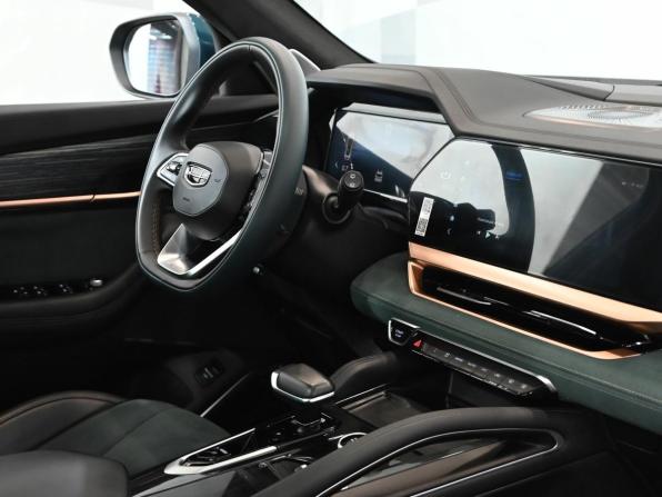 Geely Monjaro I с пробегом 2023 года, цена 3 850 000 рублей, 22222 км, внедорожник, Автокод Объявления