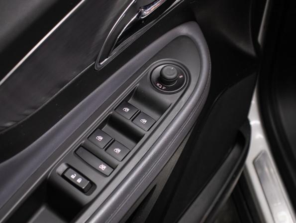 Opel Mokka I с пробегом 2013 года, цена 1 049 000 рублей, 171201 км, внедорожник, Автокод Объявления