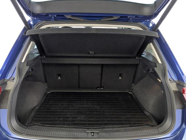Volkswagen Tiguan II с пробегом 2019 года, цена 2 370 000 рублей, 146270 км, внедорожник, Автокод Объявления