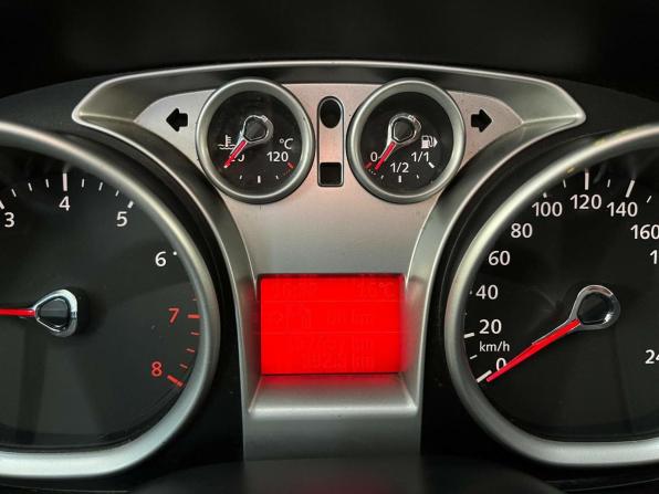 Ford Focus II Рестайлинг с пробегом 2011 года, цена 610 560 рублей, 157460 км, седан, Автокод Объявления