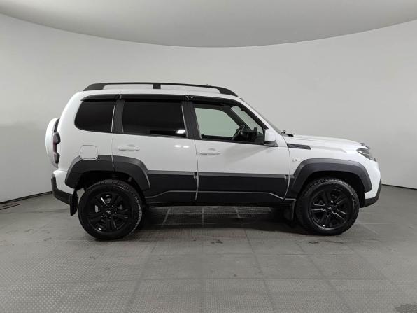 Lada (ВАЗ) Niva Travel I с пробегом 2023 года, цена 1 090 000 рублей, 30326 км, внедорожник, Автокод Объявления
