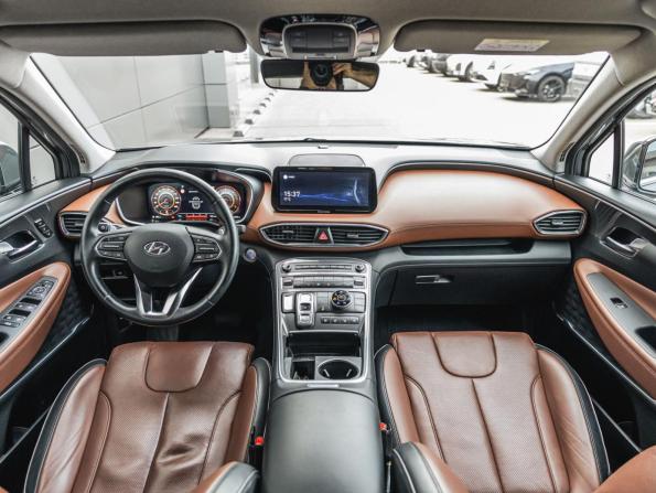 Hyundai Santa Fe IV Рестайлинг с пробегом 2022 года, цена 3 898 000 рублей, 61572 км, внедорожник, Автокод Объявления