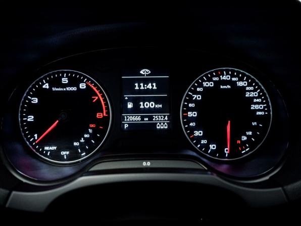 Audi A3 III (8V) с пробегом 2016 года, цена 1 590 000 рублей, 120355 км, седан, Автокод Объявления