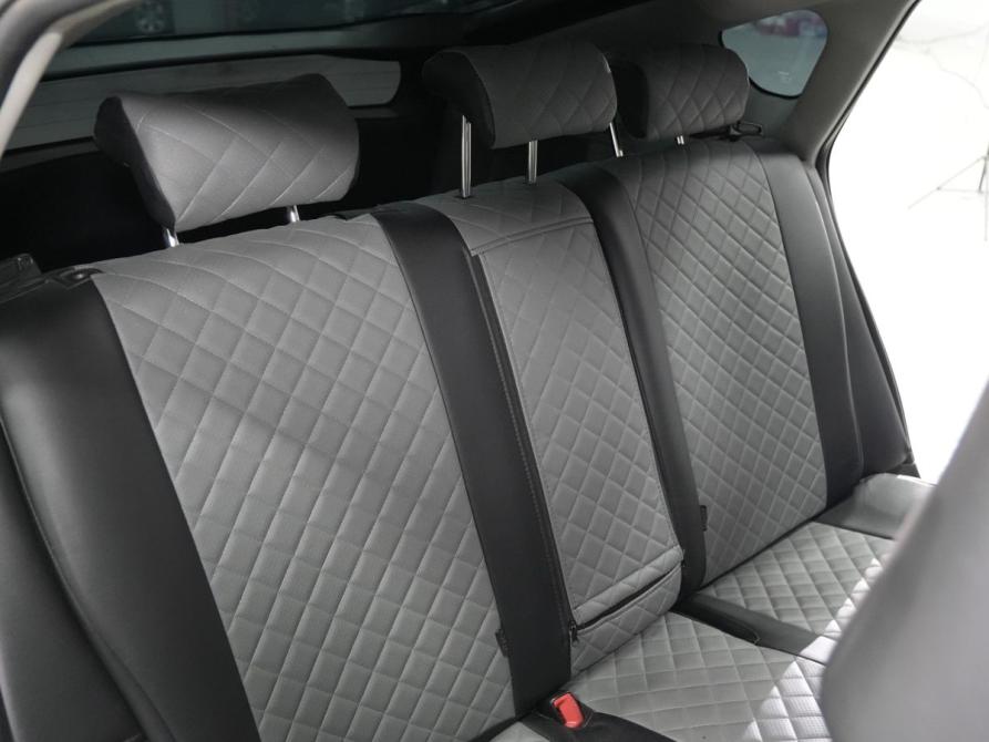 Toyota Prius III Рестайлинг (XW30) Новосибирск  - изображение 13