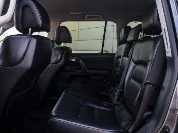 Toyota Land Cruiser 200 Series Рестайлинг 1 с пробегом 2012 года, цена 3 698 000 рублей, 216872 км, внедорожник, Автокод Объявления