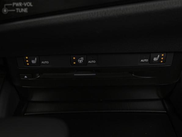 Lexus ES VII Рестайлинг с пробегом 2021 года, цена 5 148 548 рублей, 39840 км, седан, Автокод Объявления