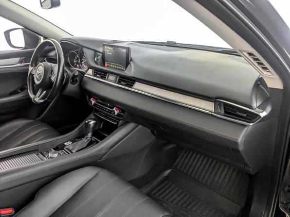 Mazda 6 III (GJ) Рестайлинг 2 с пробегом 2021 года, цена 3 250 000 рублей, 66052 км, седан, Автокод Объявления