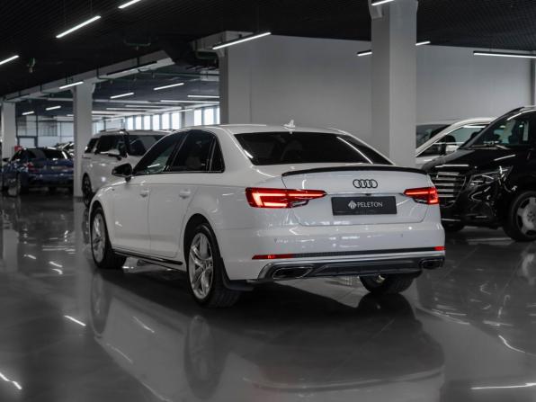 Audi A4 V (B9) Рестайлинг с пробегом 2019 года, цена 2 890 000 рублей, 123227 км, седан, Автокод Объявления