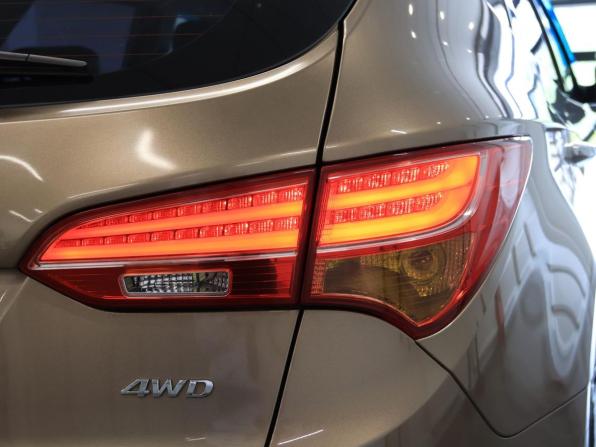 Hyundai Santa Fe III с пробегом 2013 года, цена 1 585 000 рублей, 229075 км, внедорожник, Автокод Объявления