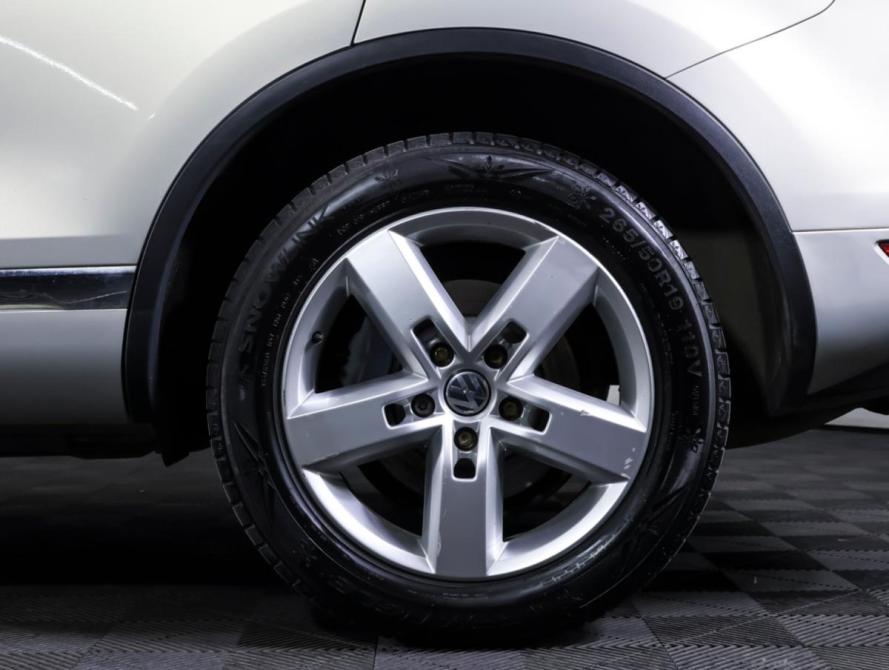 Volkswagen Touareg II Москва  - изображение 22