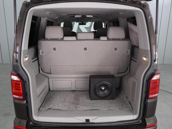 Volkswagen Multivan T6 с пробегом 2015 года, цена 2 859 000 рублей, 216401 км, минивэн, Автокод Объявления