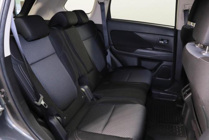 Mitsubishi Outlander III Рестайлинг 3 с пробегом 2021 года, цена 2 425 200 рублей, 153950 км, внедорожник, Автокод Объявления