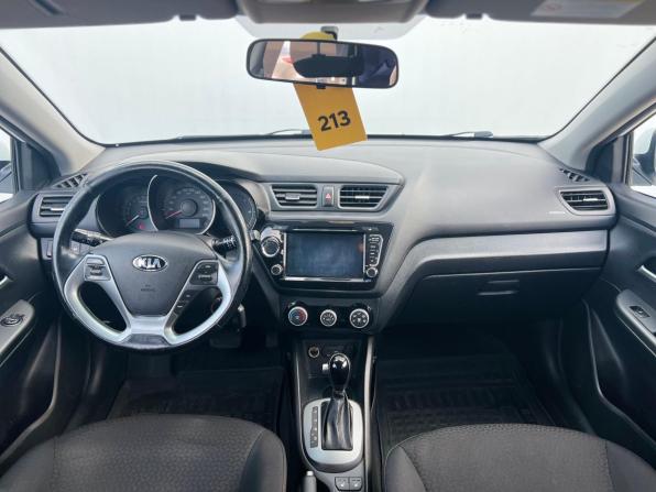 Kia Rio III Рестайлинг с пробегом 2015 года, цена 1 120 000 рублей, 135000 км, хэтчбек, Автокод Объявления