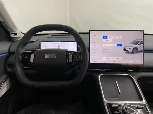 Geely Galaxy Starship 7 с пробегом 2025 года, цена 3 690 000 рублей, 62 км, внедорожник, Автокод Объявления