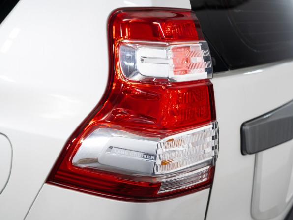 Toyota Land Cruiser Prado 150 Series Рестайлинг 1 с пробегом 2014 года, цена 3 500 000 рублей, 280000 км, внедорожник, Автокод Объявления