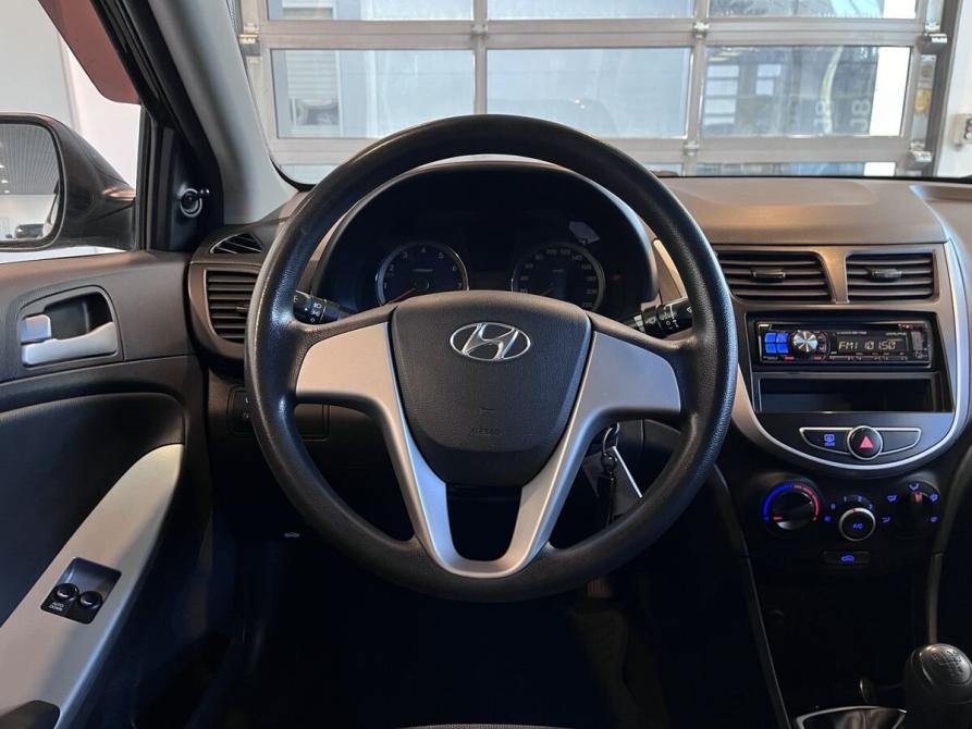 Hyundai Solaris I Чебоксары  - изображение 10