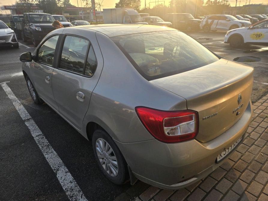 Renault Logan II Санкт-Петербург  - изображение 3