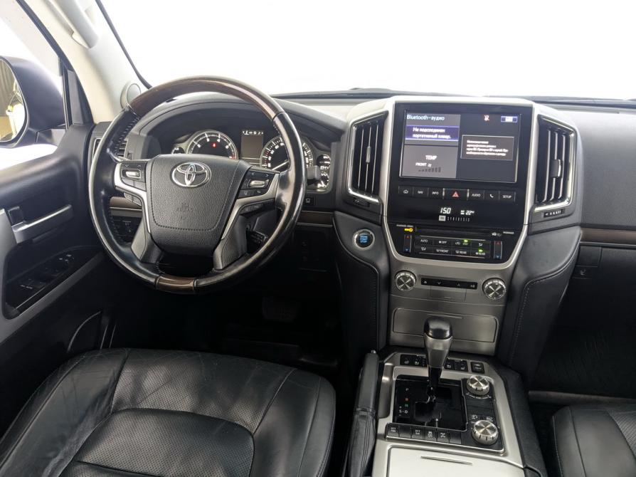 Toyota Land Cruiser 200 Series Рестайлинг 2 Москва  - изображение 25